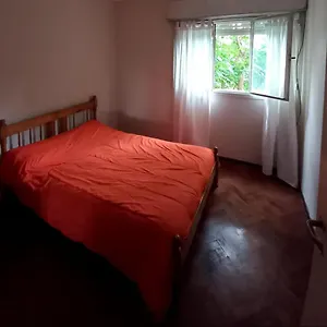 En Departamento Zen Ciudad De Habitación en casa particular Mendoza
